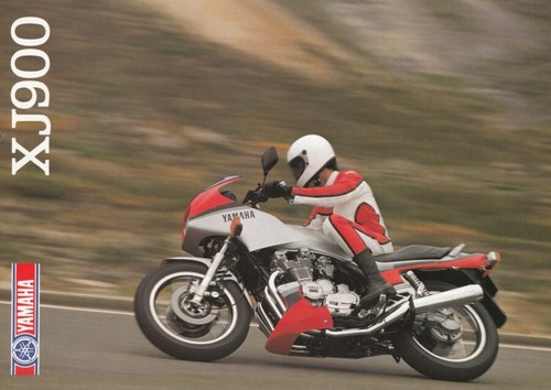 Yamaha 900 depliant - yamaha,